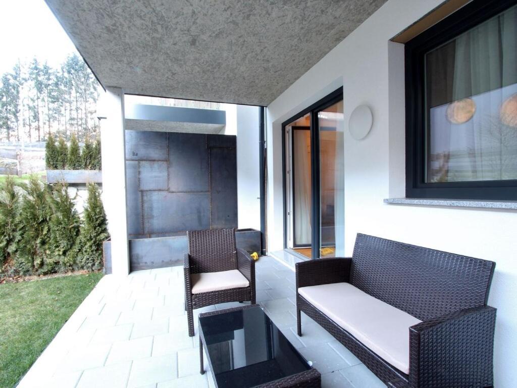 Modern apartment in Neukirchen am Gro venediger with Garden Neukirchen am Großvenediger Exterior foto
